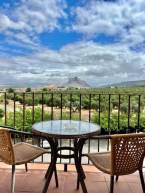 Los Dólmenes, Antequera